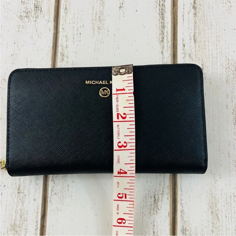 Michael Kors Jet Set Medium Zip Around Wallet Black